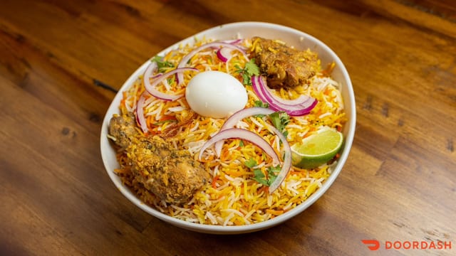 Chicken Biryani (Bone-In).