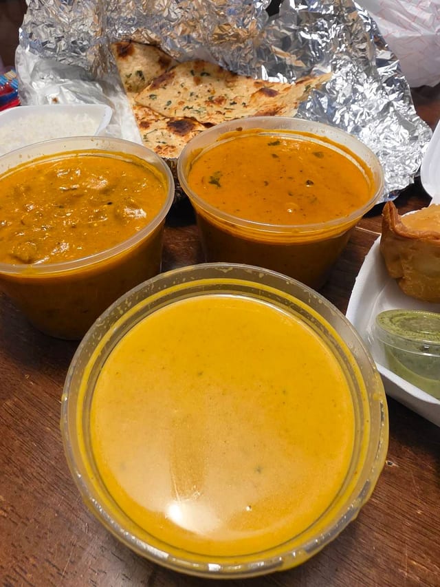Muligatawany Soup.